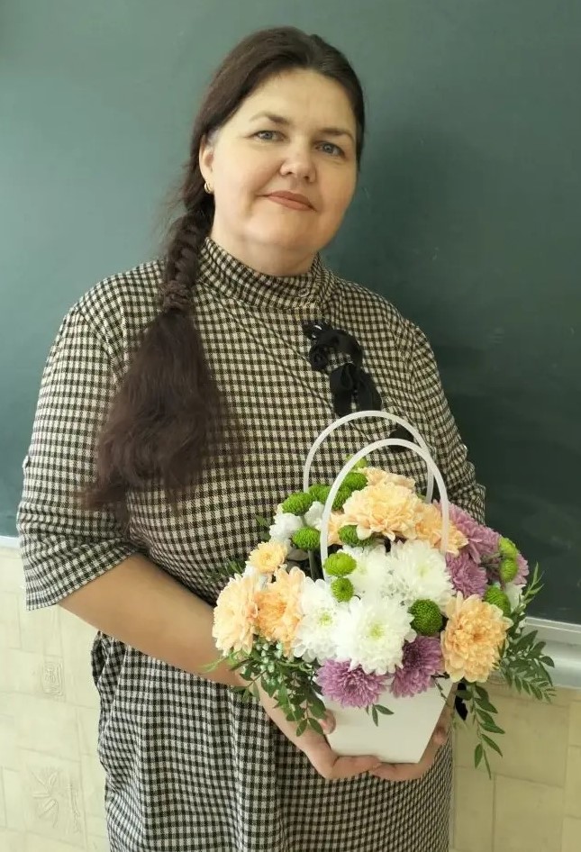 Малахова Ирина Юрьевна.